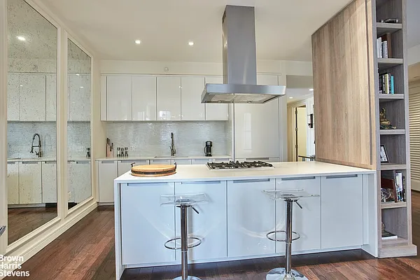 Sold by Brown Harris Stevens | media 20