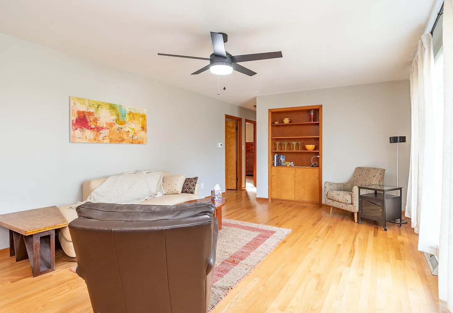 3 bed, 1092 sqft, $1,800 — Photo 4