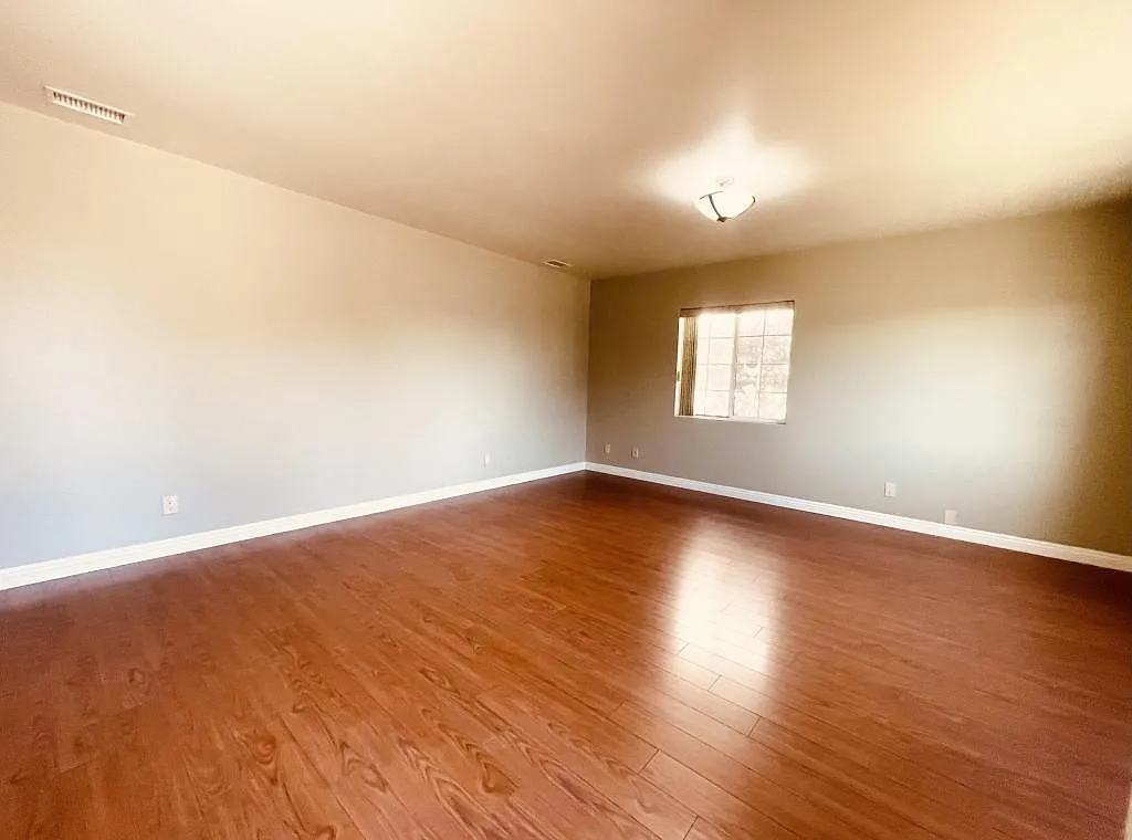 419 N Nicholson Ave — Photo 4