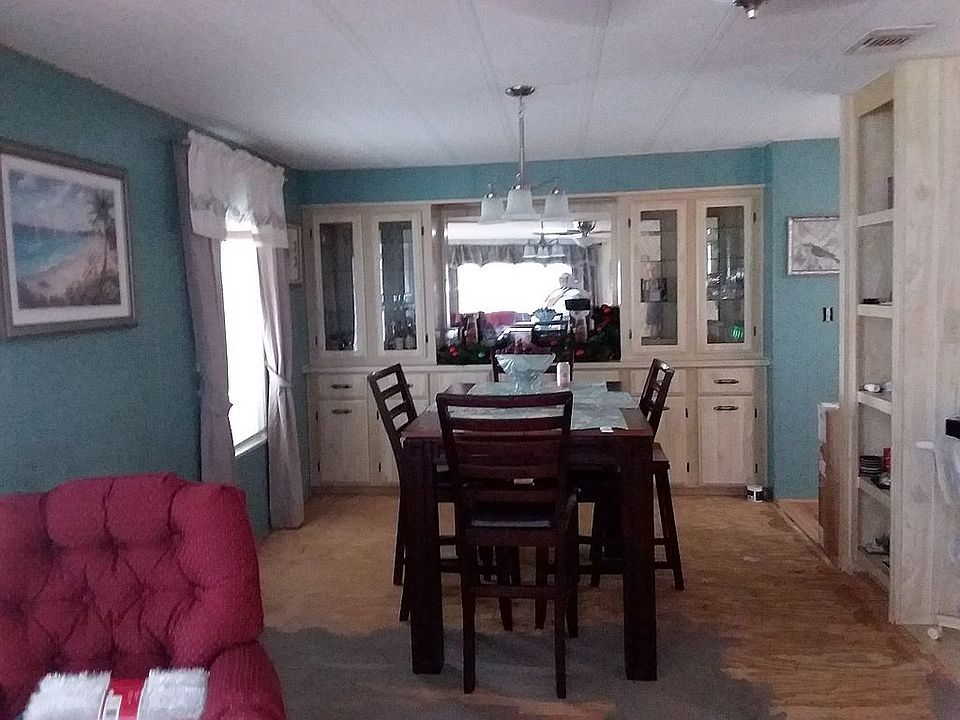 1st image of 83 Parson Dr