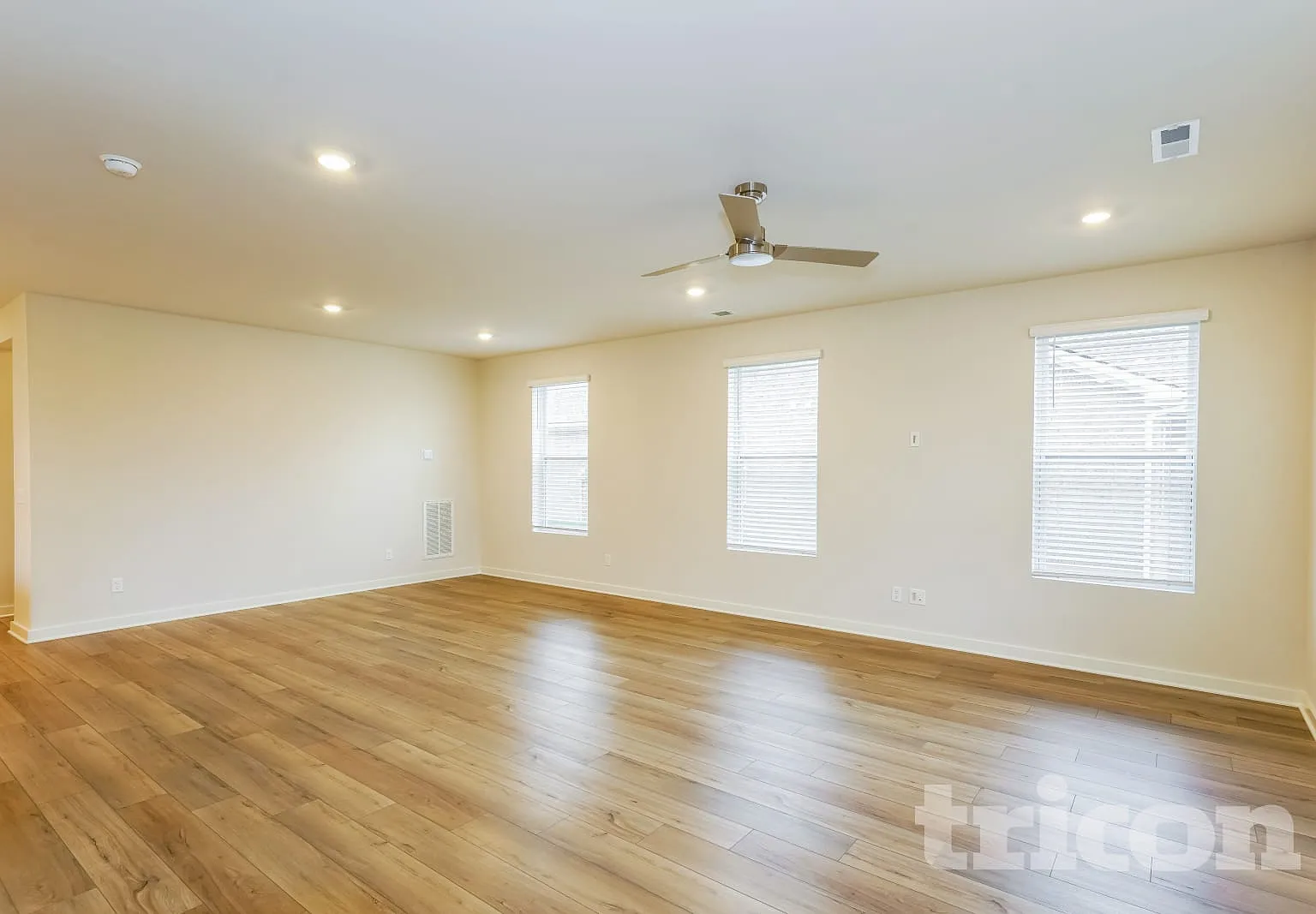 363 Park Glen Dr Mt. Juliet TN — Photo 2