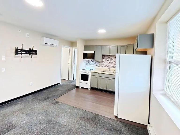 3554 E Washington Ave #203 — Photo 12