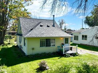 5599 E River Rd, East China, MI 48054