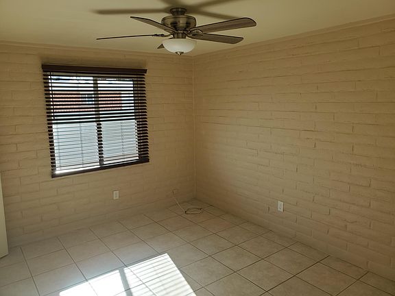 5th image of 3434 E Blacklidge Dr #B