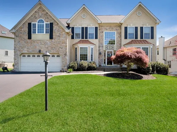 2559 Crestline Dr, Lansdale, PA 19446