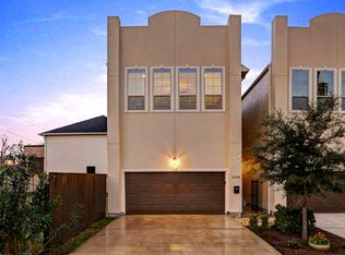 5238 Kiam St, Houston, TX 77007