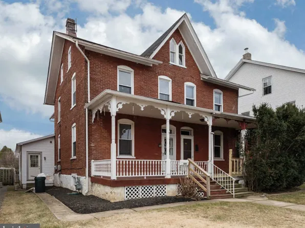 504 W 2nd Ave, Parkesburg, PA 19365