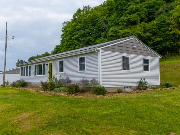 2608 G.C.&P. Rd, Triadelphia, WV 26059