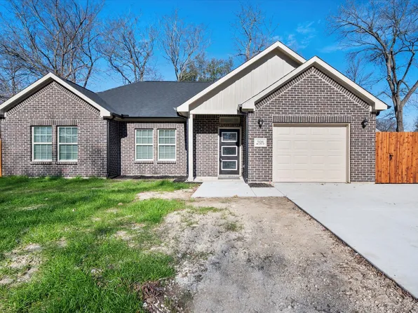 508 NW 4th St, Kerens, TX 75144