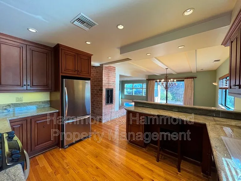 15451 Deerhorn Rd — Photo 9