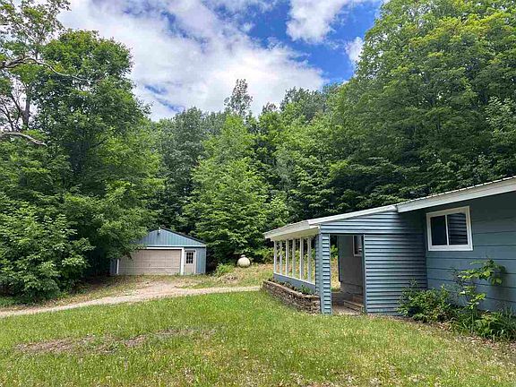 5th image of 3728 Adams Rd