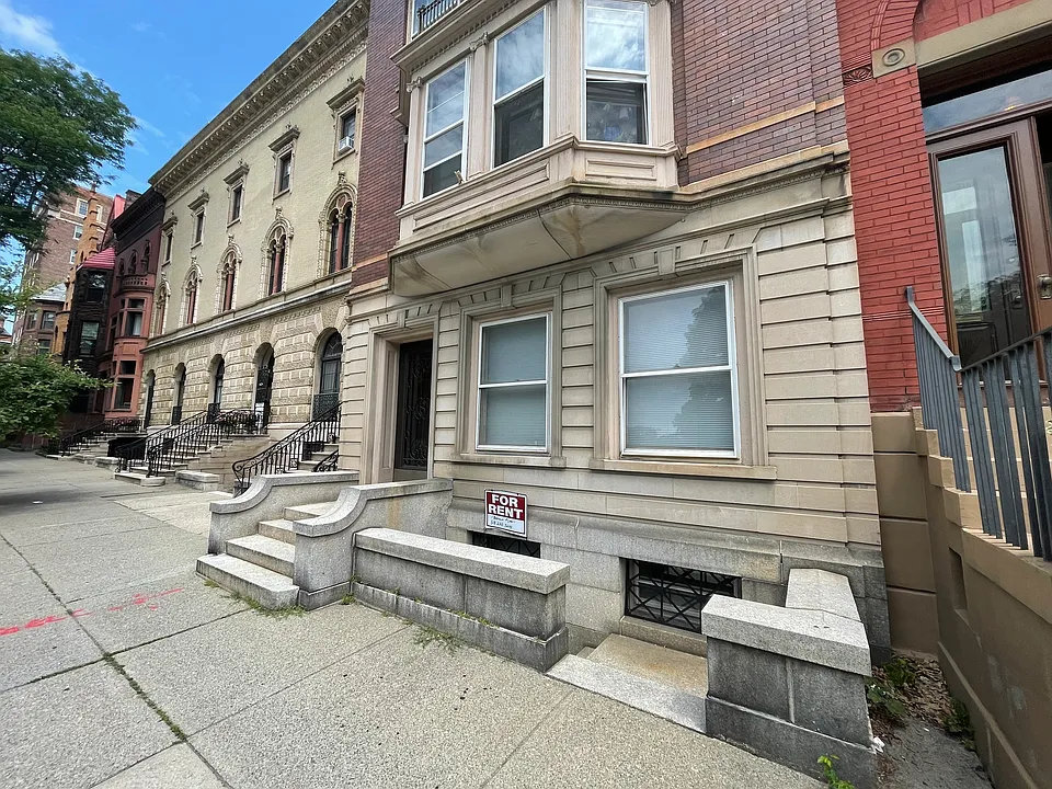 383 State St #2-R