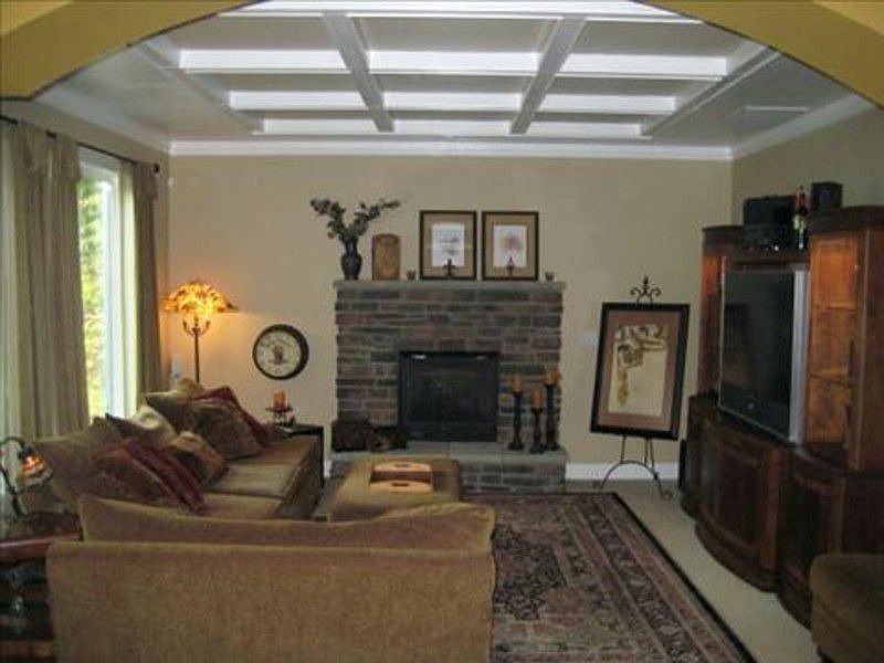 2nd image of 19310 Fales Rd
