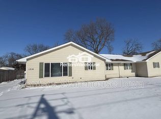1316 Greene St, Adel, IA 50003
