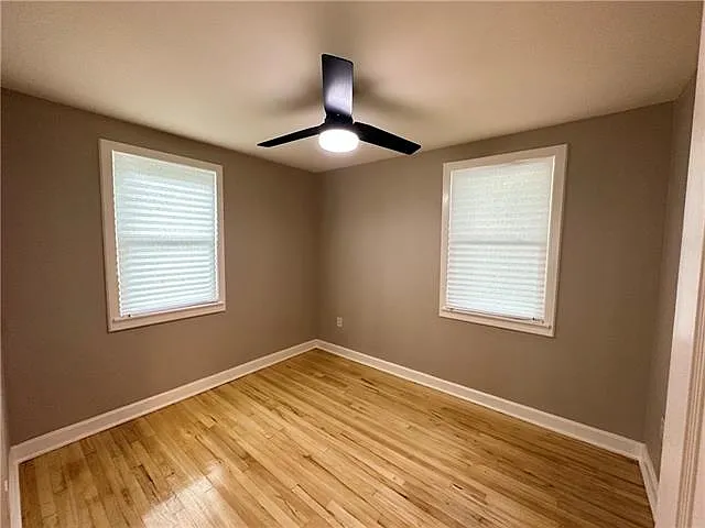 930 Evergreen Dr — Photo 8