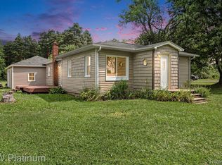 4560 Lapeer Rd, Kimball, MI 48074