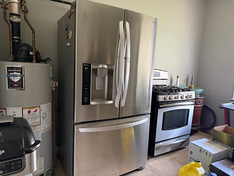 341 Maple St — Photo 13
