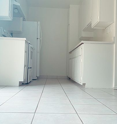 4th image of 524 Raymond Ave APT 5