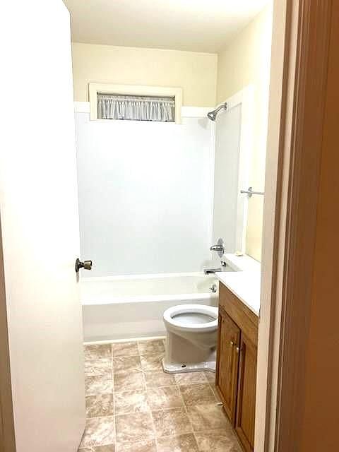 Updated bath with shower/tub.