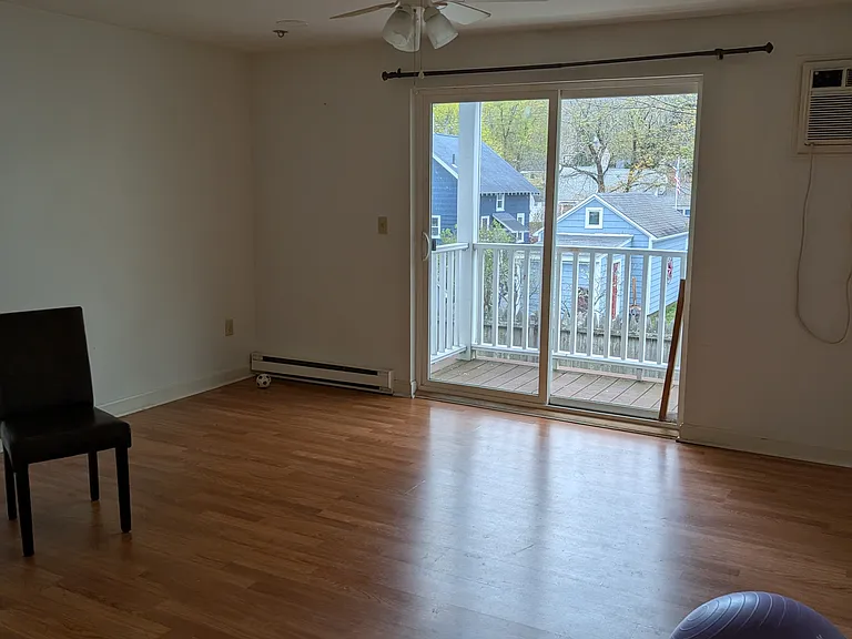653 Plantation St #6-A — Photo 7