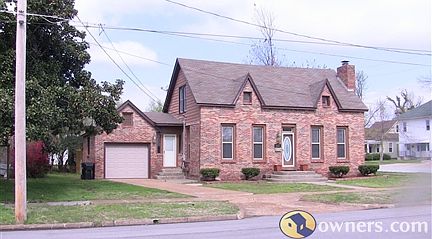2nd image of 621 Metropolis St