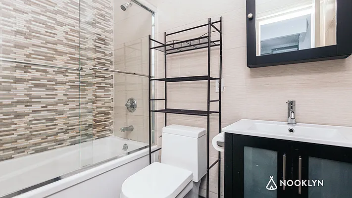 Rented by Nooklyn NYC LLC | media 7