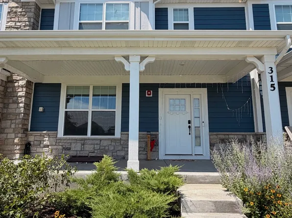 315 Didier Ct, Buffalo Grove, IL 60089