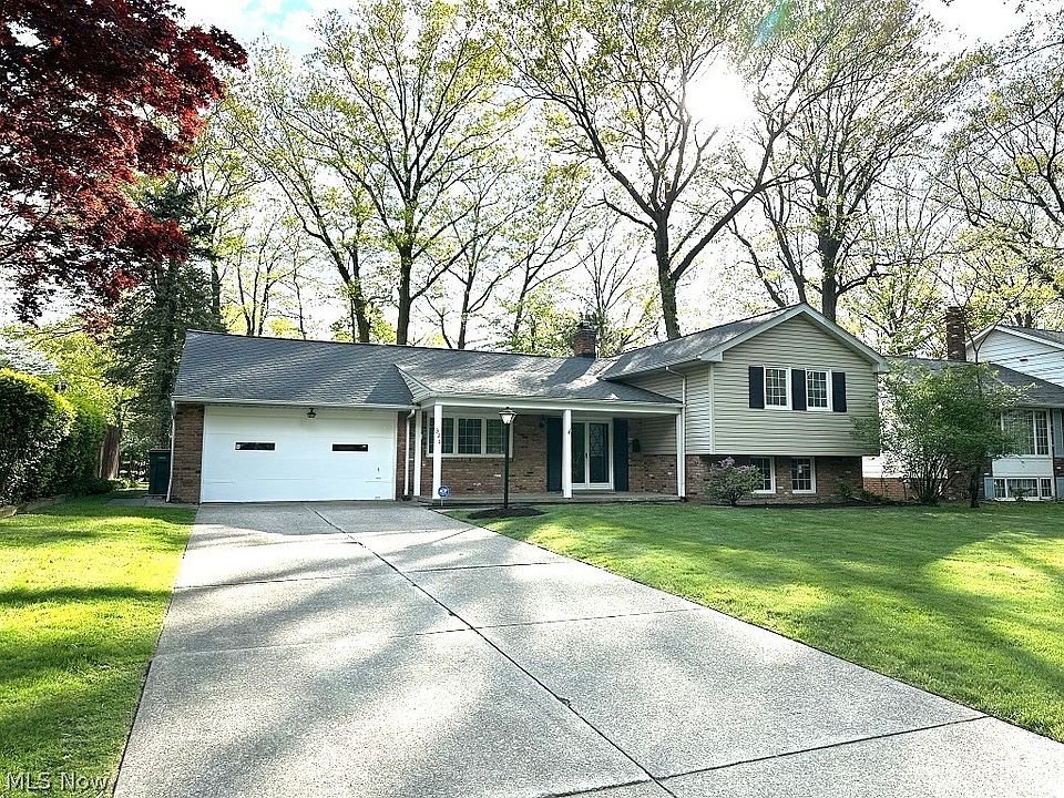 1st image of 326 Claymore Blvd