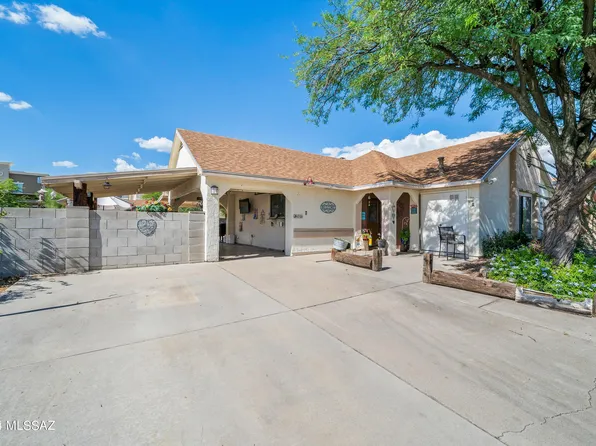 4700 W Condor Dr, Tucson, AZ 85742