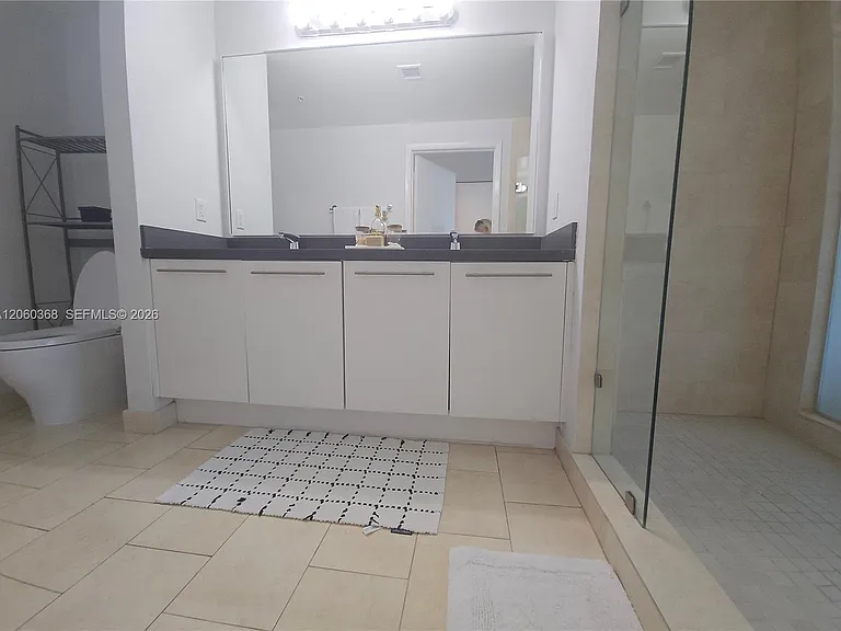 90 SW 3rd St #3104 — Photo 18