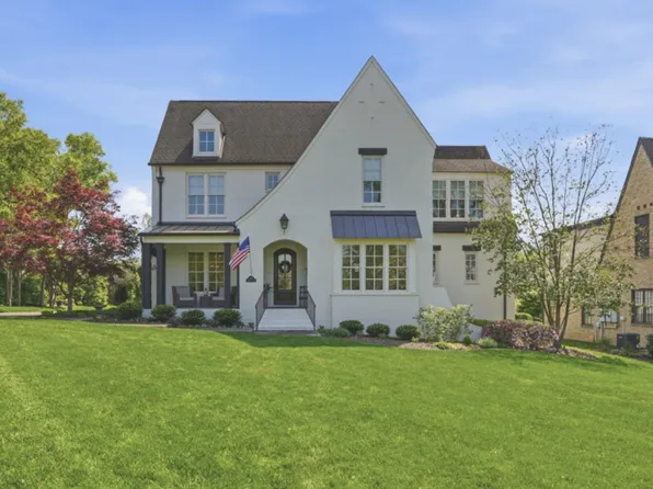 1725 Stokes Ln, Nashville, TN 37215