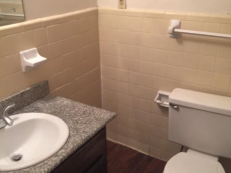 825 38th St S #10 — Photo 7