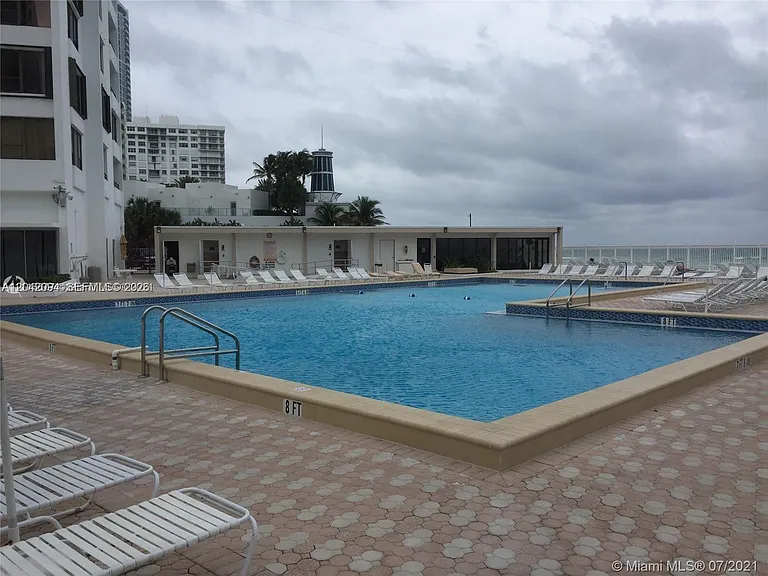 3505 S Ocean Dr #606 — Photo 31