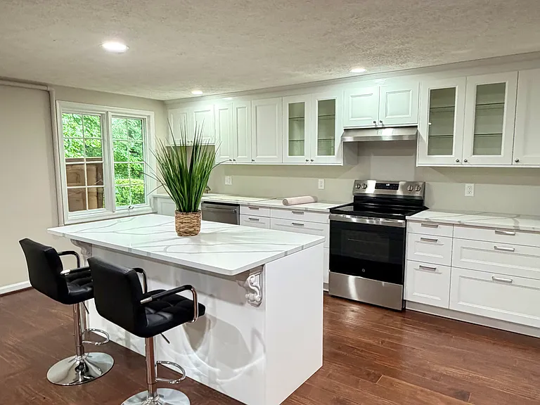 7641 Burford Dr — Photo 6