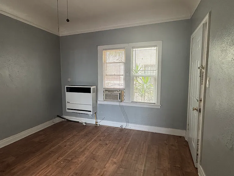 1124 N New Hampshire Ave #D — Photo 3