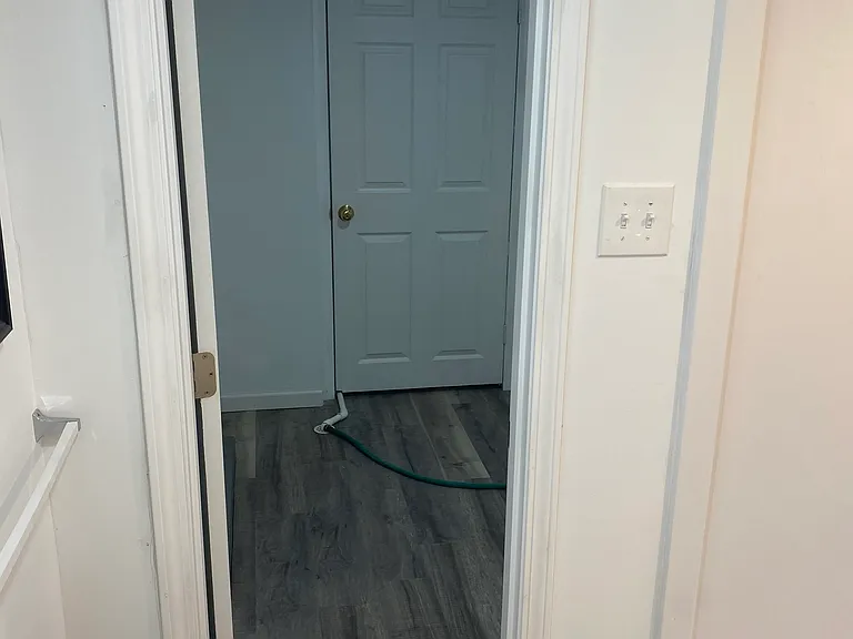 570 W Clarkston Rd — Photo 27