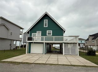 21319 Gulf Dr, Galveston, TX 77554