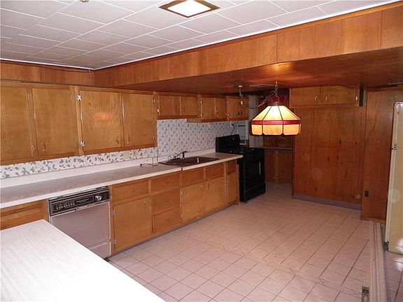 5th image of 141 E Homewood Ave
