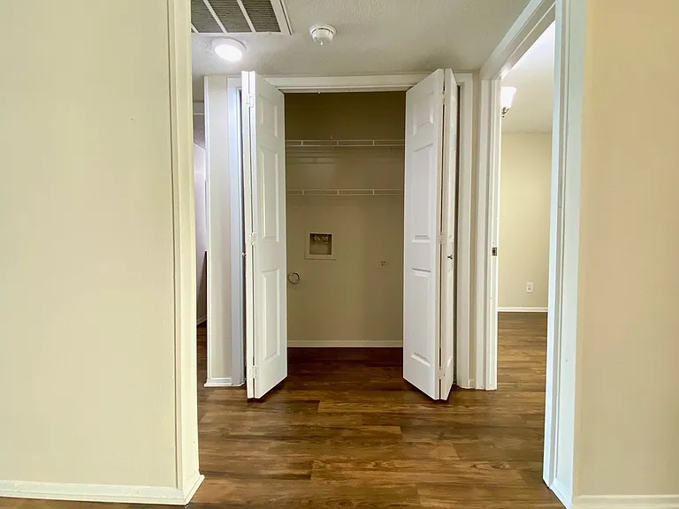 A2 Hall/Laundry