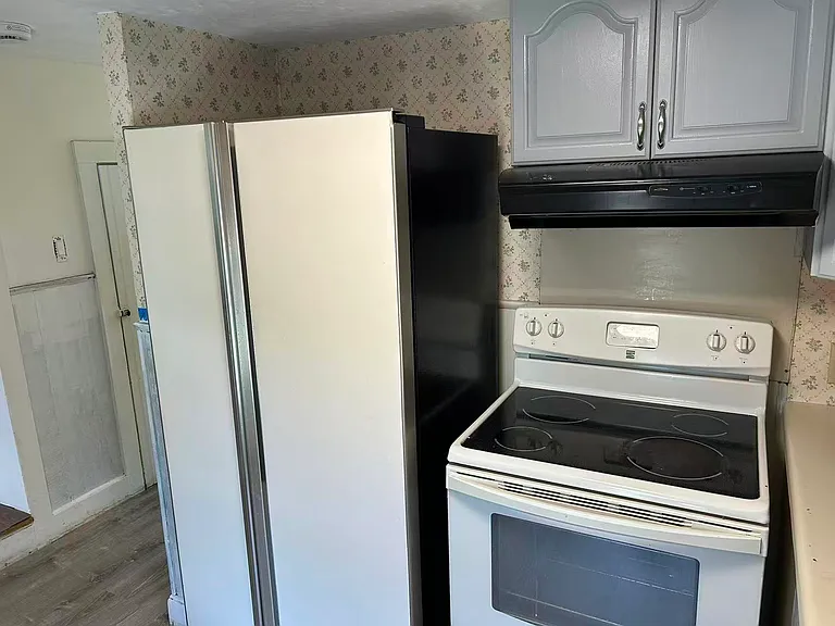 135 Broad St #2 — Photo 8
