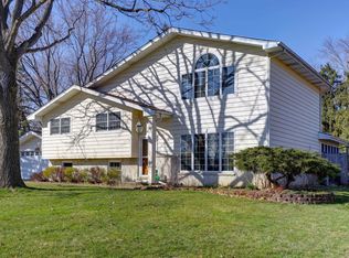 6726 Western Ave, Darien, IL 60561
