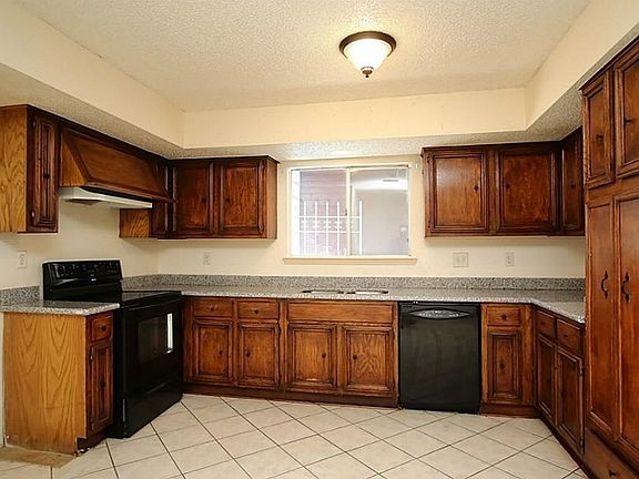 5th image of 12726 Ashford Knoll Dr