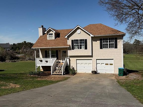 2nd image of 305 Rail Dr