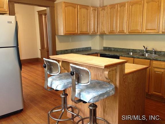 5th image of 131 E Penning Ave