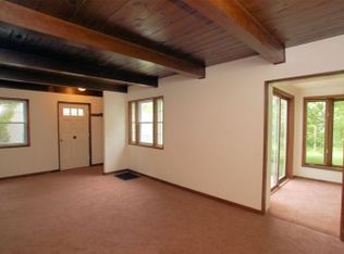 5617 Badger Ct, Greendale, WI 53129