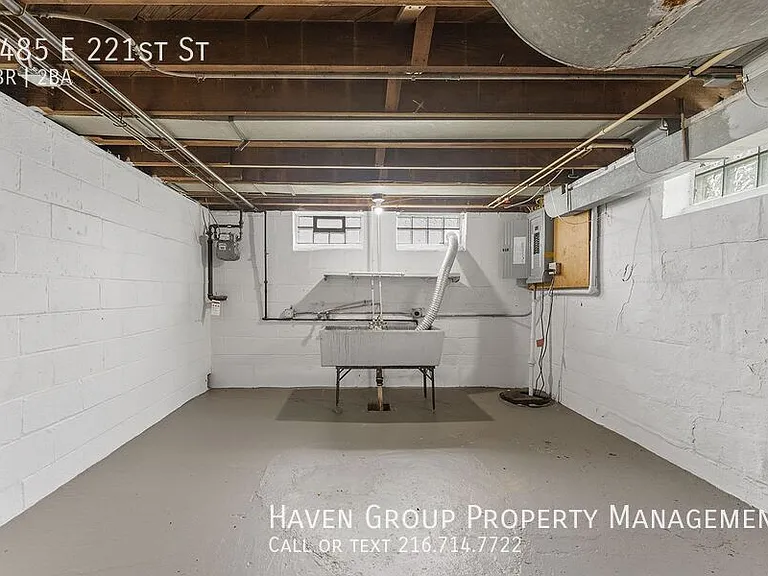 1485 E 221st St — Photo 23