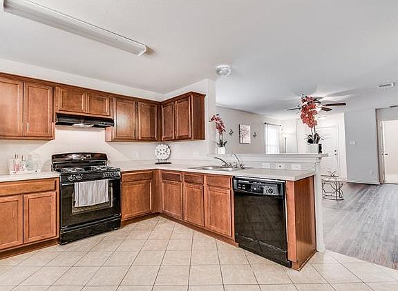 3rd image of 18404 Little Sky Dr
