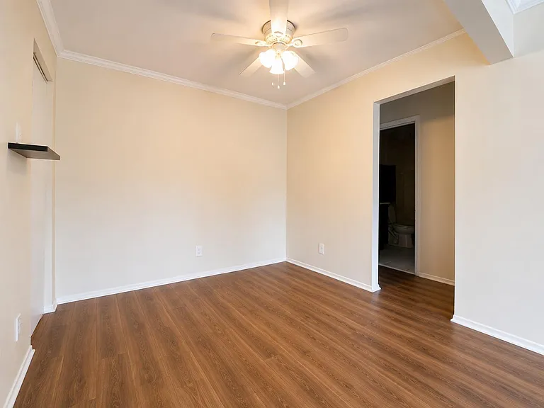 810 Plate St #203 — Photo 7