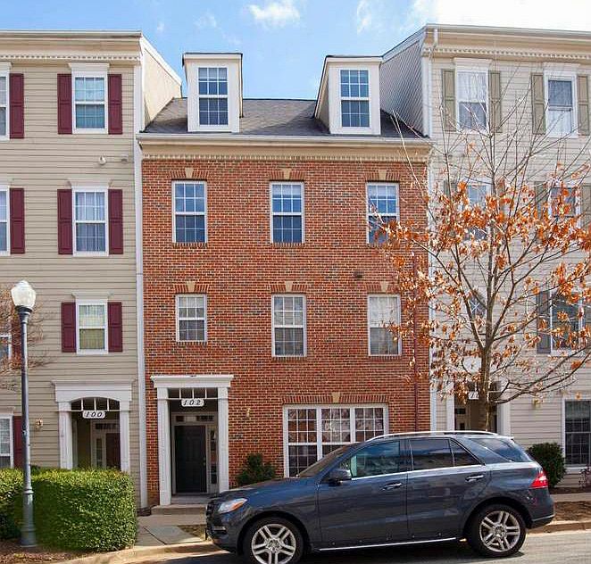 1st image of 102 Bucksfield Rd #A