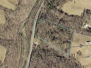 2nd image of 486 Sexton Rd